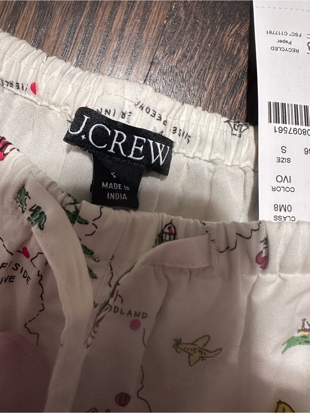 NWT J. Crew Cosmo short in map-print cotton poplin S - Picture 9 of 11